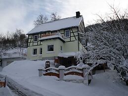Pretty Holiday Home in Willingen near Forest