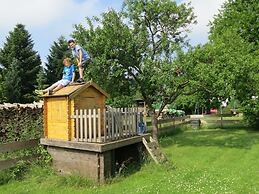 Chic Holiday Home in Liesen With Garden