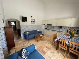 Farmhouse in Montemor-o-novo With Swimming Pool
