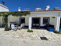 Farmhouse in Montemor-o-novo With Swimming Pool