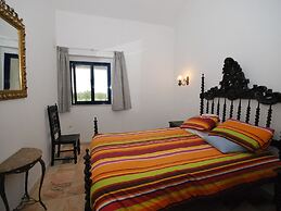 Farmhouse in Montemor-o-novo With Swimming Pool