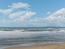 Scenic Holiday Home in Giannella near Beach