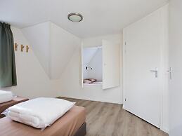 Inviting Villa in Voorthuizen With Garden