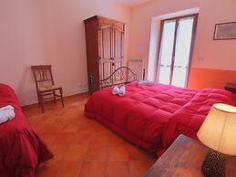 Villa ad Apecchio con Giardino