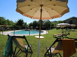 Villa ad Apecchio con Giardino