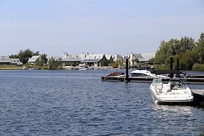 Villa Oesterdam Deluxe Sleeps 8