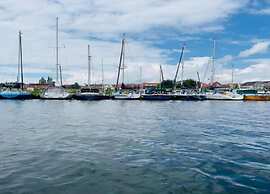 Villa Oesterdam Deluxe Sleeps 8