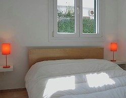 Apartment in Salento With Sea View & Pool