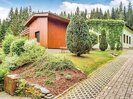 Holiday Home With Swimming Pool in Jagersgrun