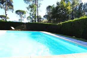 Excellent Cottage in Santa Comba With Communal Swimming Pool