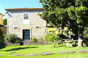 Excellent Cottage in Santa Comba With Communal Swimming Pool
