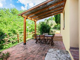 Rustic Farmhouse in Terricciola