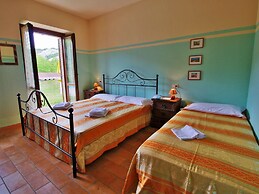 Mansion in Apecchio With Pool