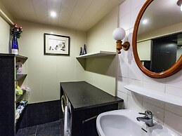 Appealing Chalet in Westouter With Garden