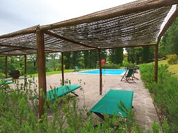 Detached Cottage With Swimming Pool