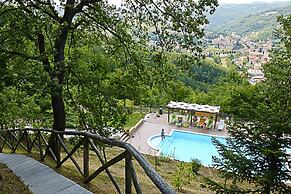 Cottage in Marche With Pool and Forest Views