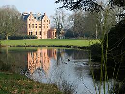 Holiday Home in Ruiselede With a Garden