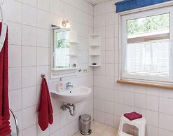 Holiday Home in Grobreitenbach