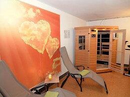Holiday Flat With Swimming Pool in Prackenbach