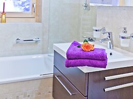 Luxury Panoramic Chalet in Thon-les Collons