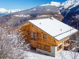Luxury Panoramic Chalet in Thon-les Collons