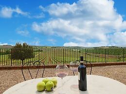 Farmhouse With Pool in Montepulciano