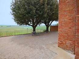 Farmhouse With Pool in Montepulciano