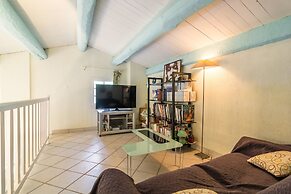 Villa in Hyeres Near Beach & Pool
