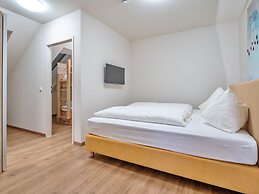 Apartment in Gosau With a Shared Sauna