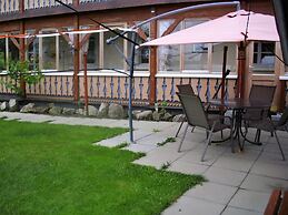 Pleasant Apartment in Bernauinnerlehen With Garden