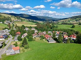 Pleasant Apartment in Bernauinnerlehen With Garden