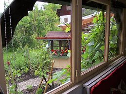 Pleasant Apartment in Bernauinnerlehen With Garden