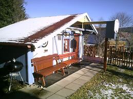 Pleasant Apartment in Bernauinnerlehen With Garden