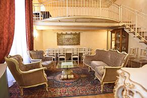 Apartment in Florence Near Duomo