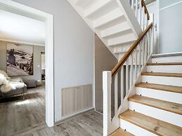 Renovated Holiday Home near Zell am See with Enclosed Garden