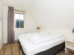 Beautiful, Stately Villa With Sauna at the Lake