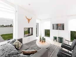 Modern Chalet With Jetty and Terrace