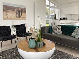 Modern Chalet With Jetty and Terrace