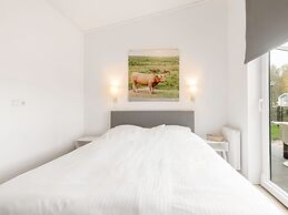 Modern Chalet With Jetty and Terrace