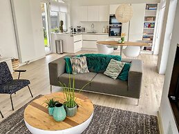 Modern Chalet With Jetty and Terrace