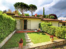 Belvilla by OYO Holiday Home With Pool in Tuscany