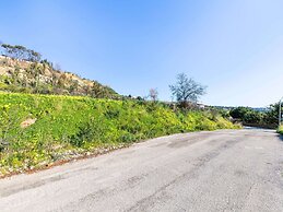 A Sun-drenched Holiday Apartment Near the Sicilian Coastline