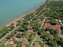 Lovely Holiday Home in Giannella near Beach
