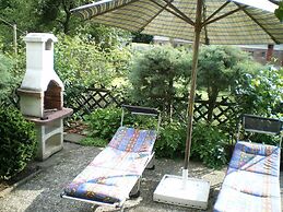 Cheerful Apartment near Historic City Center of Haslach