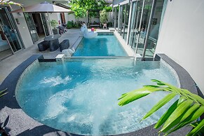 Yipmunta Pool Villa