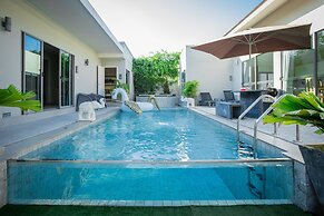 Yipmunta Pool Villa