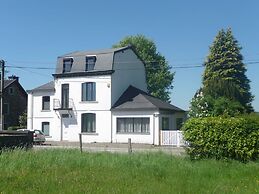 Cozy Holiday Home in Francorchamps Belgium