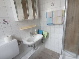 Apartment With Private Terrace in Homberg
