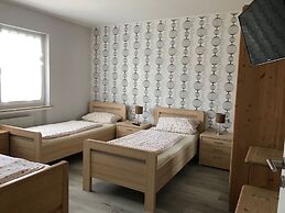 Apartment With Private Terrace in Homberg
