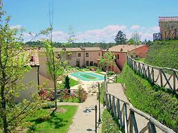Cosy Apartment With Swimming Pool and Garden Close to Volterra and S G